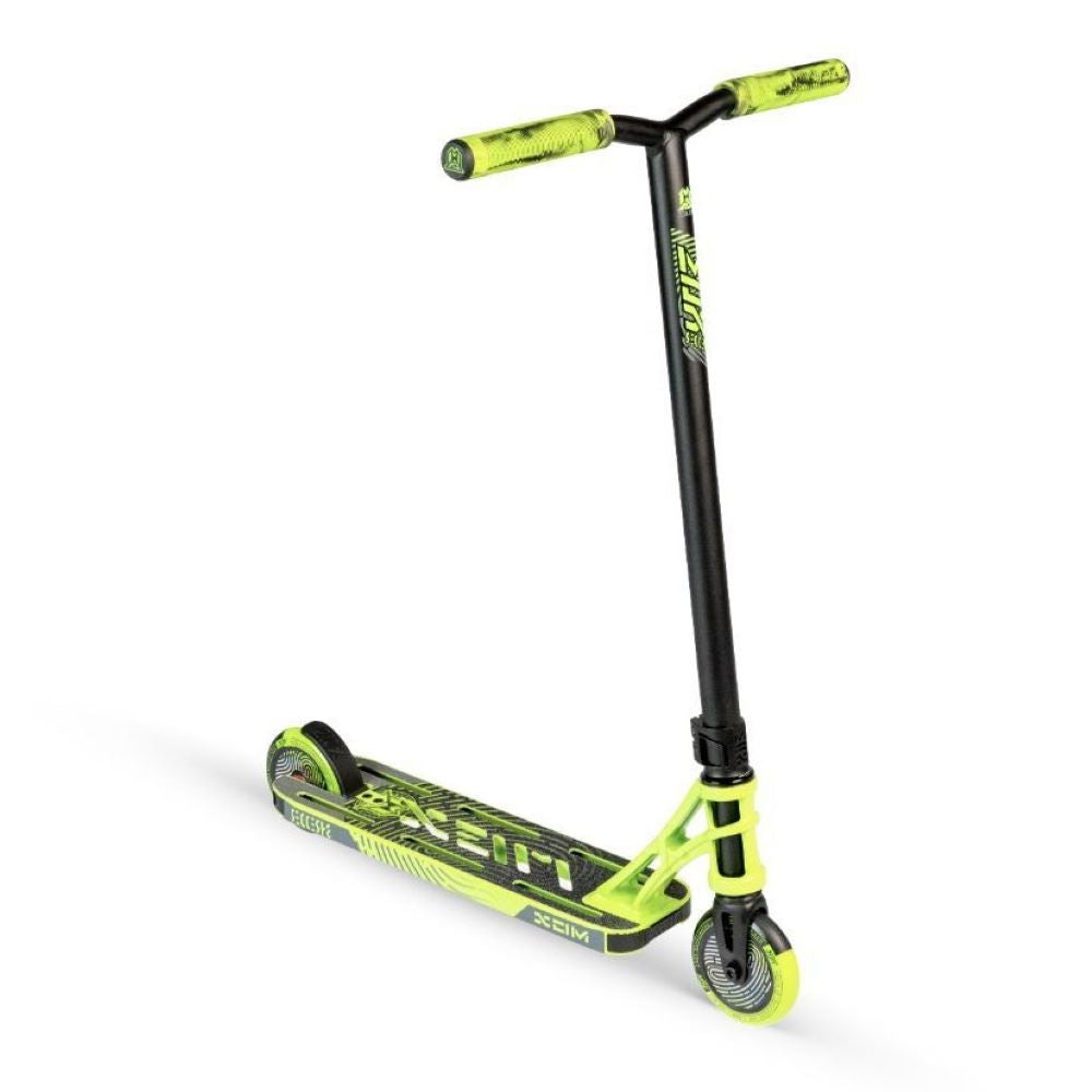 Madd Gear MGX S1Shredder Freestyle Stunt Scooter