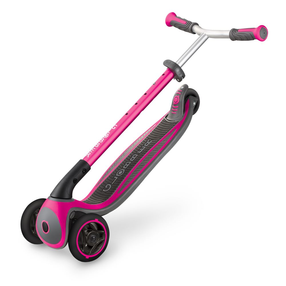 Globber Master Foldable 3 Wheel Scooter