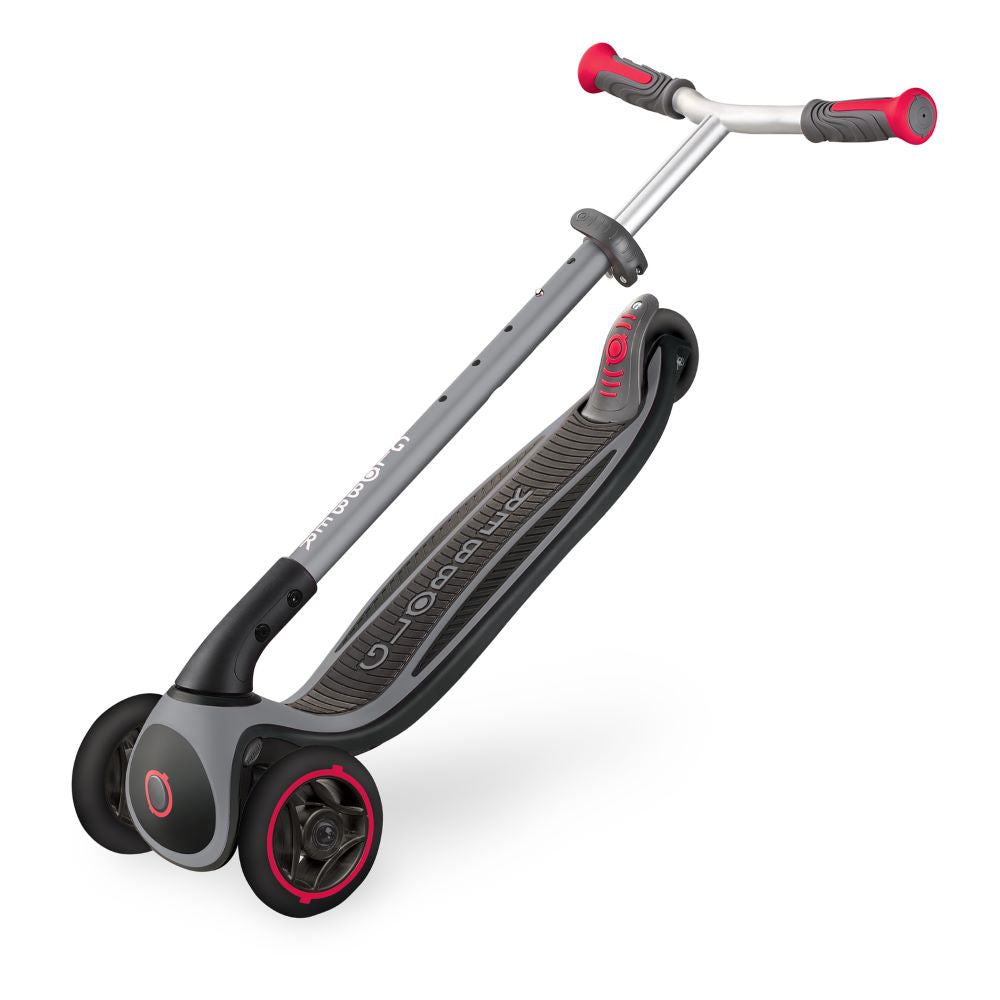 Globber Master Foldable 3 Wheel Scooter