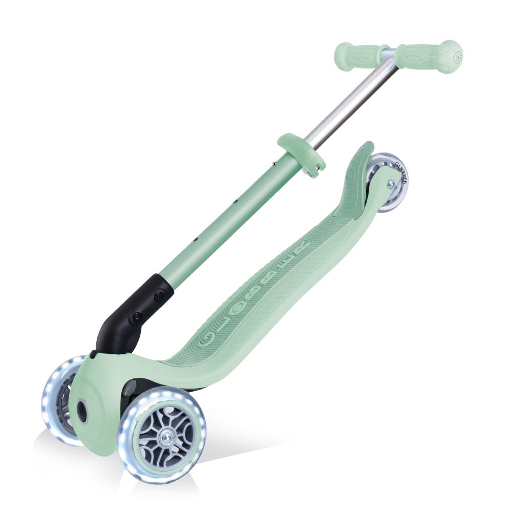 Globber Ecologic Junior Foldable Scooter Lights